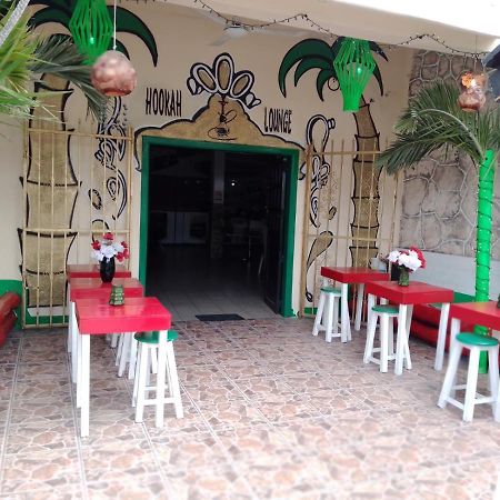 Hostal Hotel Ado Cancun Exterior photo